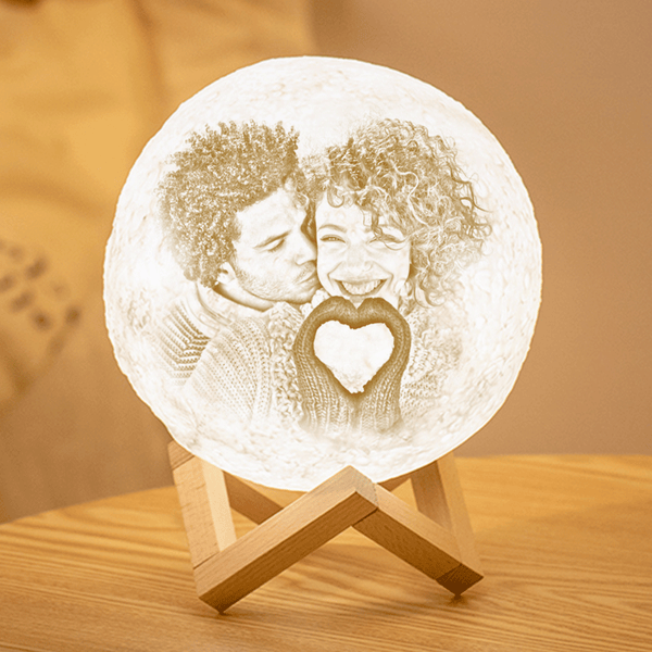 Customised 3D Photo Moon Lamp Valentine's Day Gift Engraved Luna Lamp Perfect Gift For Friends